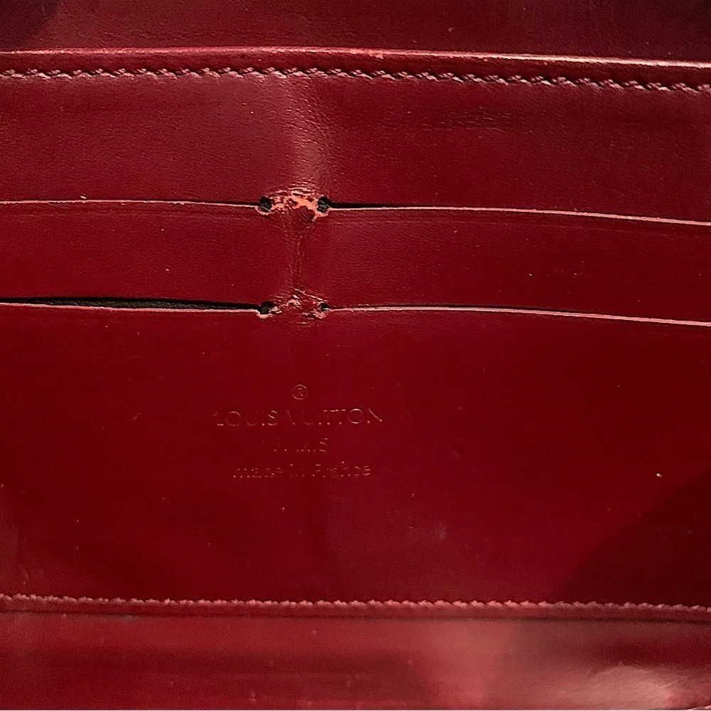 Louis Vuitton Rouge Fauviste Monogram Vernis Leather Zippy Wallet burgundy